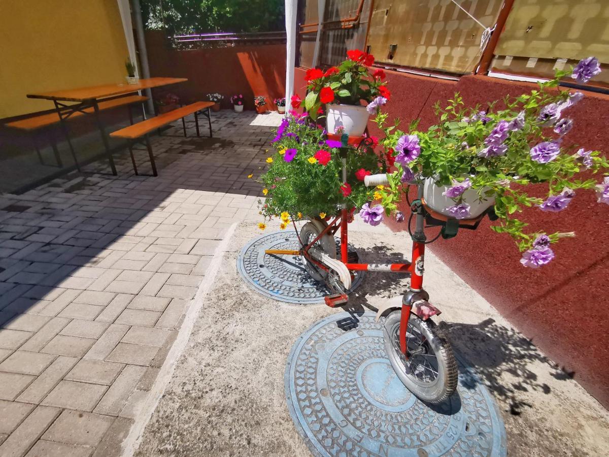 1 For Rent Hotel Cluj-Napoca Luaran gambar
